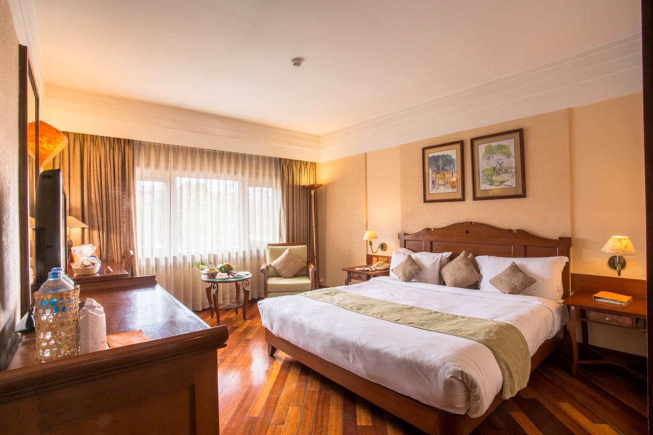 Hotel Shangri-La, Kathmandu Exterior photo